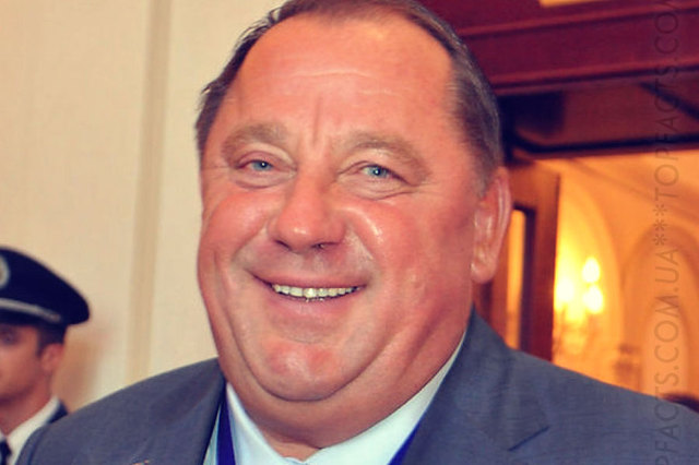 В суд направлено одно из дел взяточника Мельника