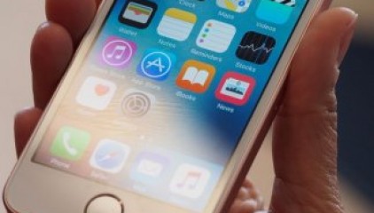 Нелегальные iPhone украли из бюджета Украины один миллиард гривен