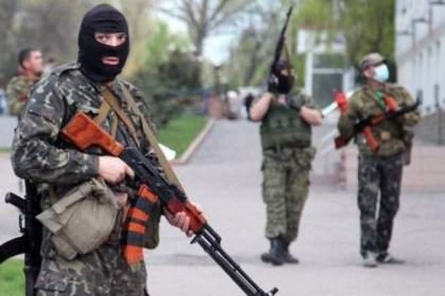 Террористы устроили бойню в Марьинке, подогнав запрещенное оружие