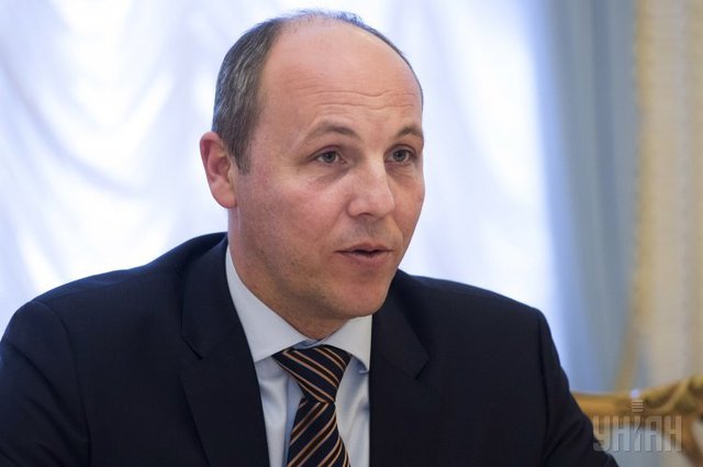 Кризиса в стране нет, — Парубий