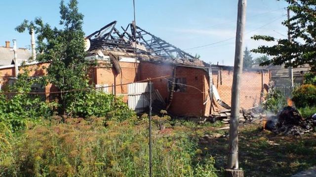 Последствия обстрела Станицы Луганской