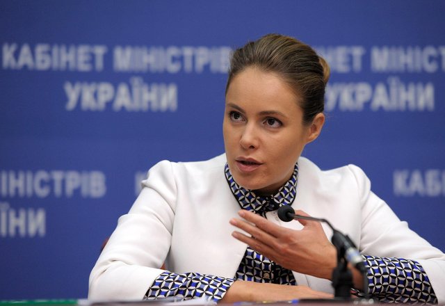 Королевская голосовала в парламенте, не выходя из дома