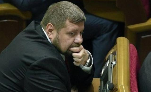 Мосийчук припарковал свое авто на пороге черниговского избиркома