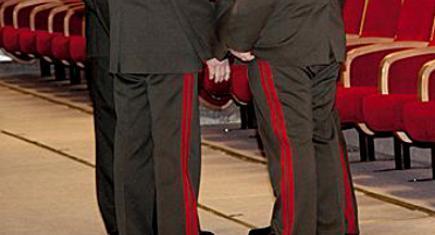 Офицер-фронтовик: большинство наших генералов тянут армию назад, в совдепию