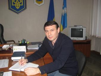 Одесский фермер-депутат обманом отбирает у селян землю