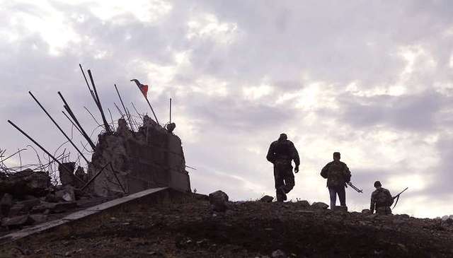 Бойцы ВСУ у Марьинки заставили ДРГ боевиков панически бежать (ВИДЕО)