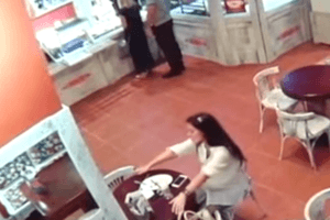 У Києві зникла вагітна: оприлюднені останні кадри перед зникненням