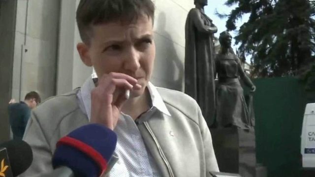 Волонтер о критике Савченко: «Заберите эту обезьяну оттуда»