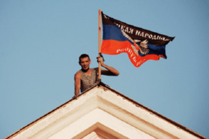 "Не отдавайте нас в Украину": журналист раскрыл "народные" зарплаты "ДНР"