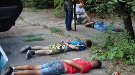 Арестованы три члена «Правого сектора», промышлявшие нападениями на таксистов