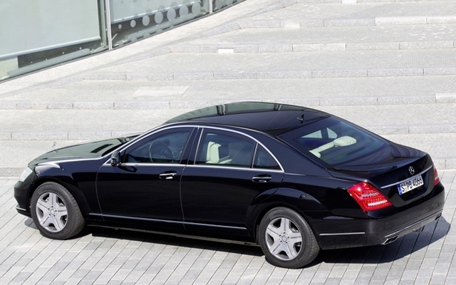 Коболев купит себе новый мерседес за 5 миллионов