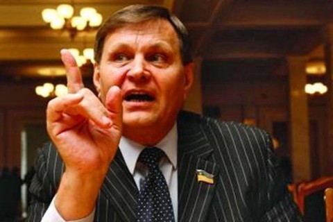 Ландик назвал фамилии депутатов, которые "пойдут" вслед за Ефремовым