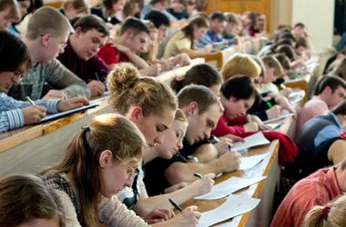 Журналисты узнали, где будут учится дети украинских политиков