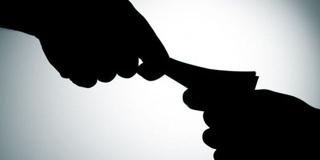 Одесский прокурор брал крупные суммы у знакомых, прикрываясь именем Жученко