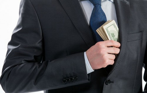 Почему Гройсман делает акцент на борьбе с коррупцией