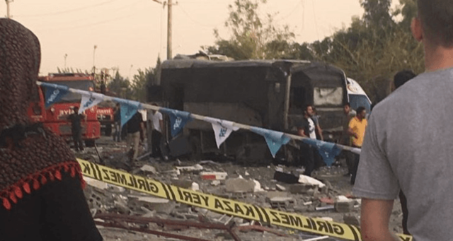 В Турции возле здания больницы прогремел взрыв: десятки раненых