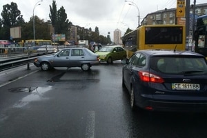 Киев застрял в 7-бальных пробках