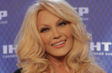 Повалий снова поет на украинской сцене