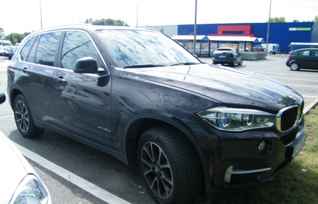 Двоx українців арештували в угорській Кішварді - вони викрали "крутий" BMW