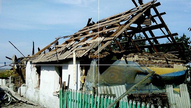 Боевики «ДНР» из ствольной артиллерии обстреляли село в Донецкой области