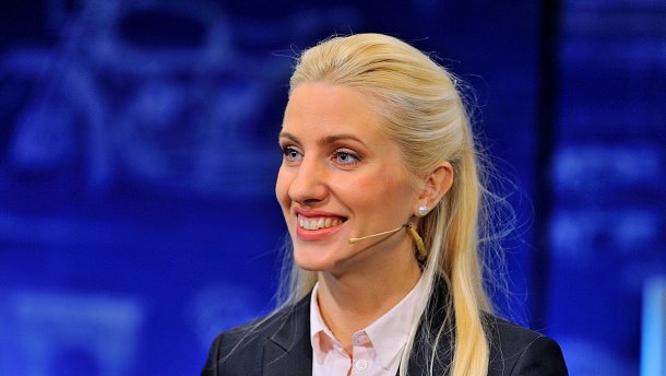 Політик похизувалась вишиванкою за майже 42 тисячі гривень