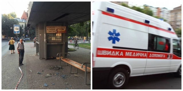 У Львові на людей обвалився дах зупинки