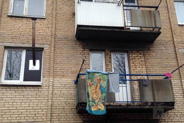 Жители Донецкой области устанавливают в квартирах буржуйки. ФОТОФАКТ