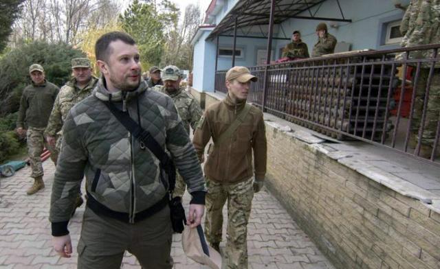 Власть хочет истребить добровольческое движение в Украине - полк "Азов"