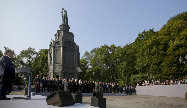 Потрійний удар Порошенка. Кремль у паніці