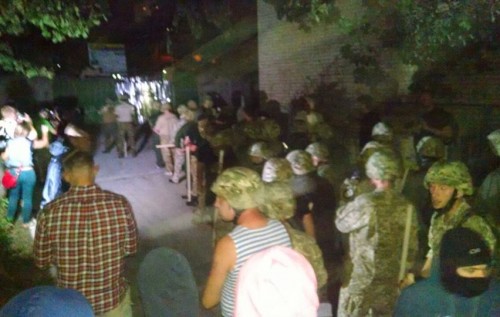 Бійка на будмайданчику в Києві: поліція затримала тридцять чоловік