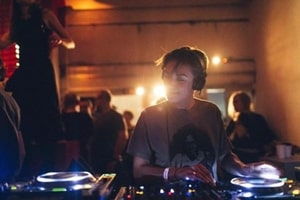 Девушка Лещенко отказалась выступать в Москве из-за скандала с квартирой