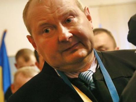 Судья Чаус получил взятку в $150 тыс. от пенсионерки, торговавшей димедролом