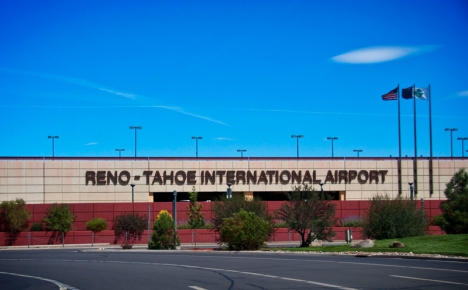 В аэропорту США разбился самолет