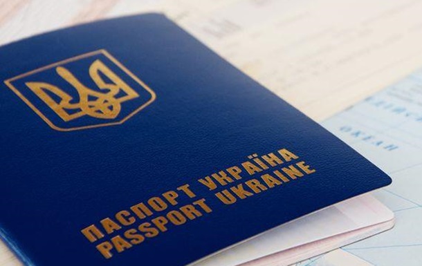 Лещенко считает, что Украина не скоро получит безвизовый режим