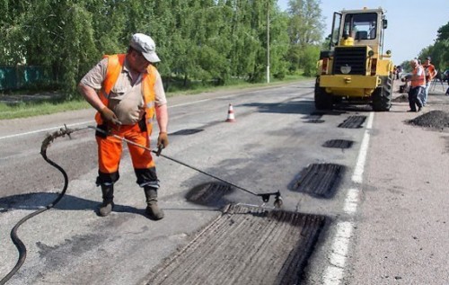 Махінації на 14 мільйонів: ДФС розповіла про перші результати перевірки будівництва доріг