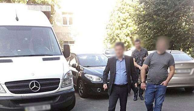 Полиция задержала чиновника, присвоившего почти 45 миллионов гривен