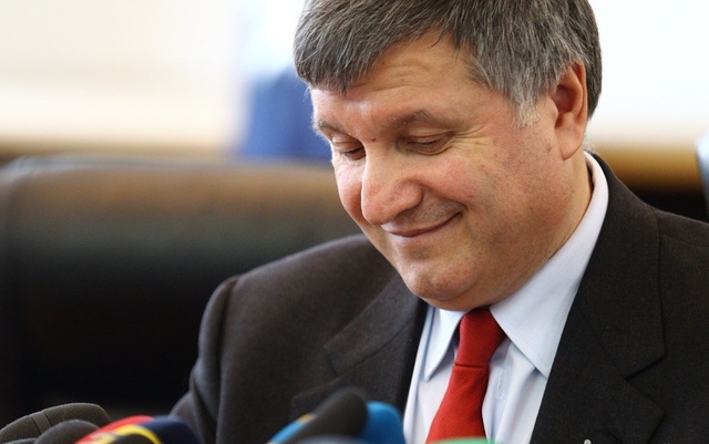 НАБУ расследует завладение фирмой Авакова 18 га земли в Харьковской области (документ)