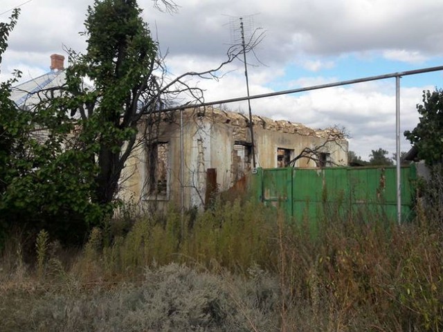 Як живе розбомблена Станиця Луганська