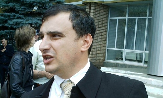 Кто отпустил Клинчаева в Россию?