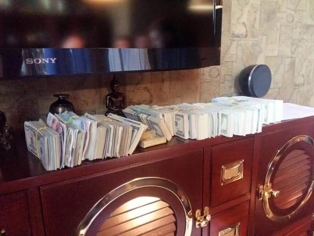 В Киеве прокуратура изъяла в нелегальных обменниках около 19 млн грн