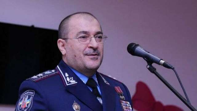 Деканоидзе радят вернуть Паскала на службу в Нацполицию