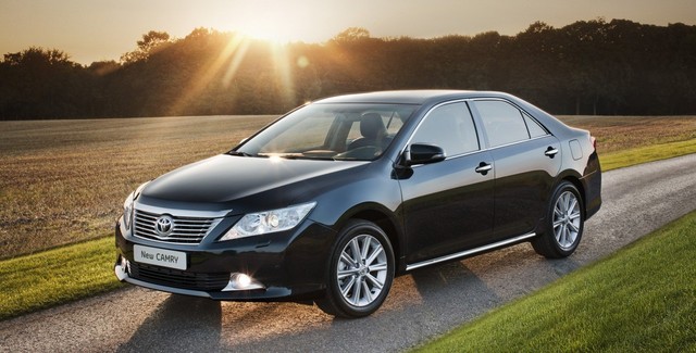 Одесские энергетики купили два элитных авто: участники аукциона не торговались