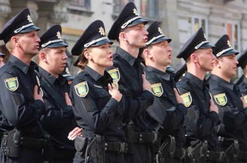 Кабмин вводит должность участковых полицейских