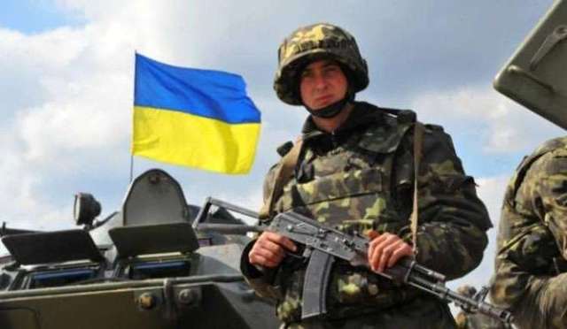 Порошенко подписал закон о выплатах пленным бойцам ВСУ