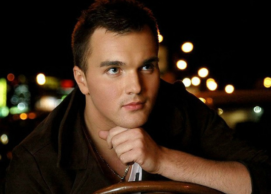 Певец из Украины хочет представлять Россию на "Евровидении-2017"