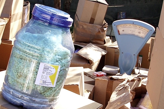 На Прикарпатті вилучили величезну партію фальсифікованих ліків відомих фірм