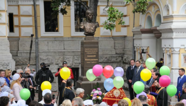 В оккупированном Крыму оконфузились с очередным памятником