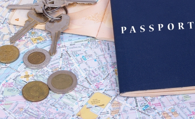 Как богатых и умных украинцев выманивают за рубеж