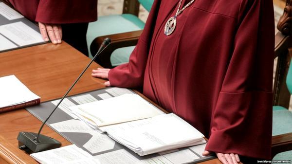 Отложенная реформа: Порошенко сохраняет полный личный контроль над судом и прокуратурой