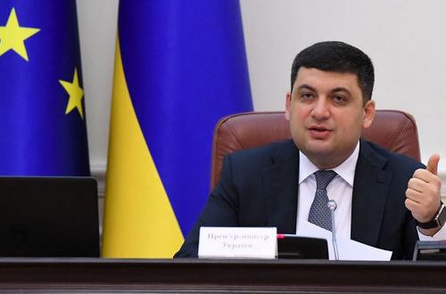 Гройсман на Кабмине напомнил Тимошенко ее премьерское прошлое